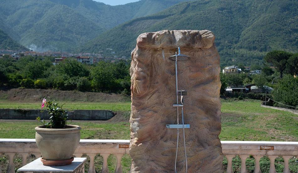 Hotel Sottovento サンテジーディオ・デル・モンテ・アルビーノ エクステリア 写真
